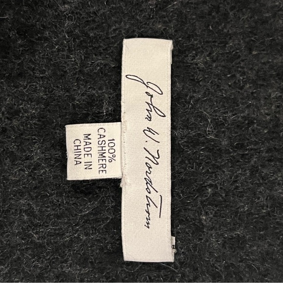 John W. Nordstrom Cashmere Charcoal and Light Gray Men's Scarf - Picture 4 of 5